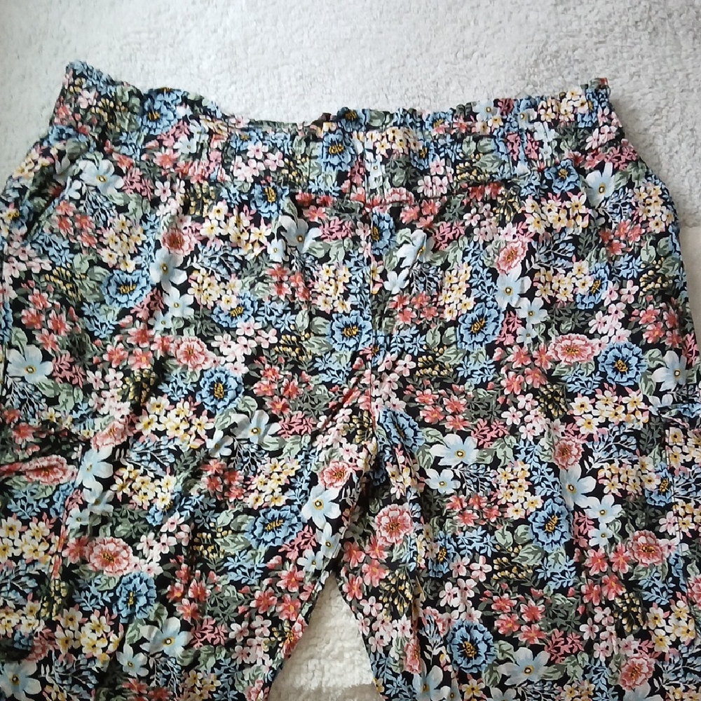 Loft Floral Patterned Pants